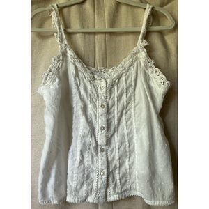 White Abercrombie & Fitch tank top with lace detail size small